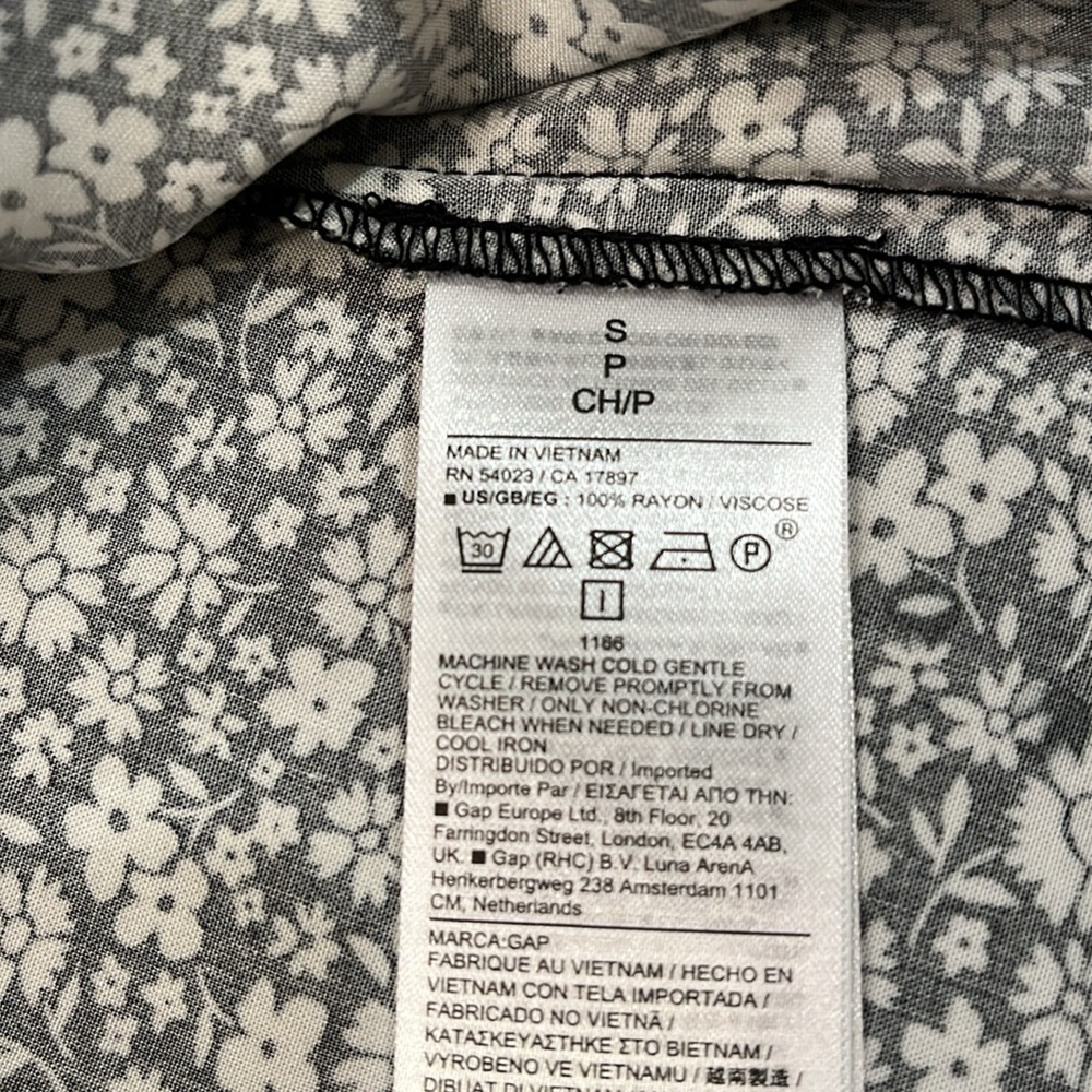 GAP Floral Print Puff Sleeve Ruffle Top/NWT/S - Picture 6 of 10